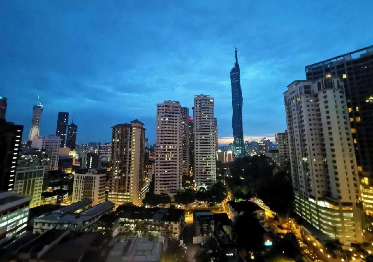 10Pax Penthouse - Ultimate Urban Experience At Changkat By Verano Kuala Lumpur Luaran gambar